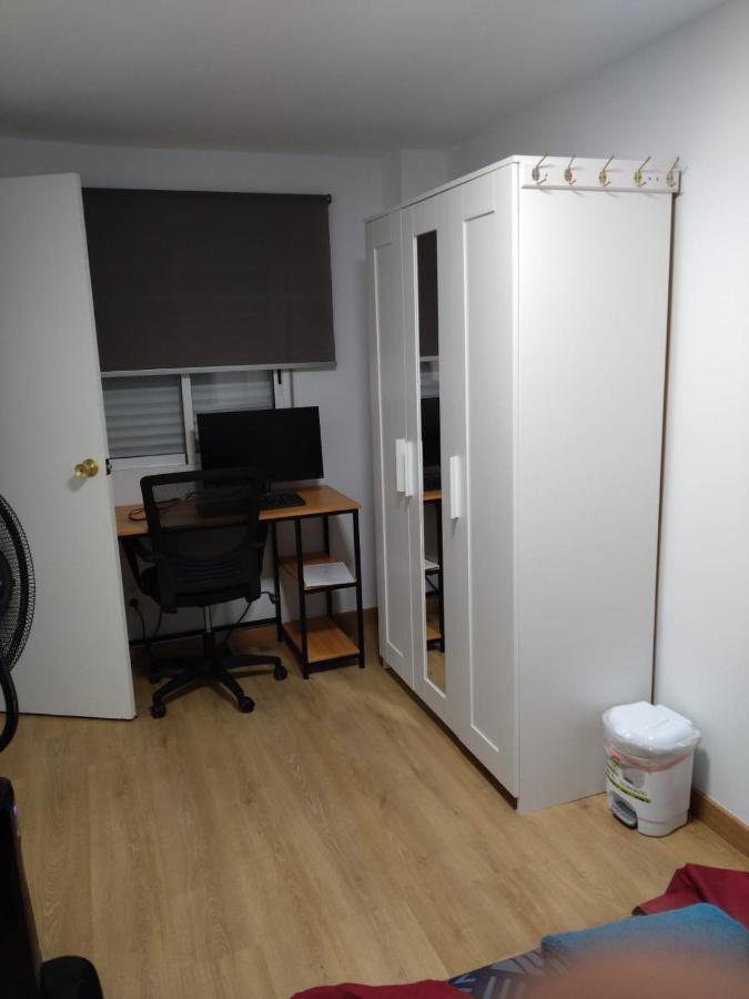 Room As A Service - El Mejor En El Centro De Malaga Exterior photo