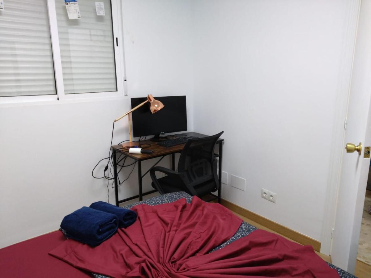 Room As A Service - El Mejor En El Centro De Malaga Exterior photo